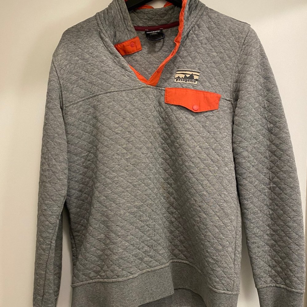 Gray Patagonia Quilted Snap T Pullover